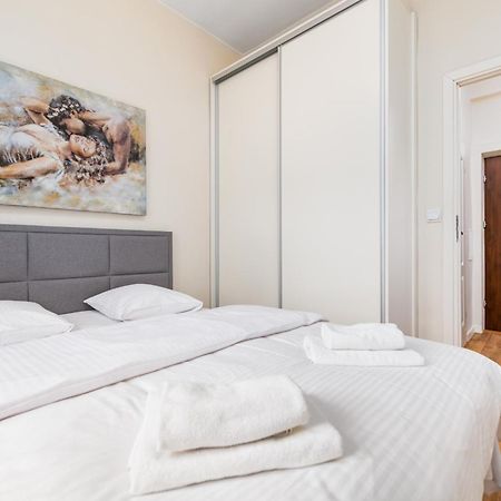 Apartamenty Wawa Centrum By Your Freedom ワルシャワ エクステリア 写真